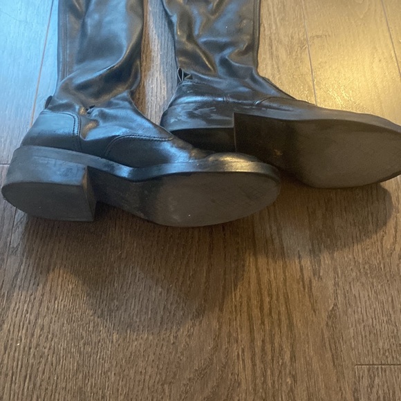 Zara over the knees black faux leather boots - Picture 6 of 8